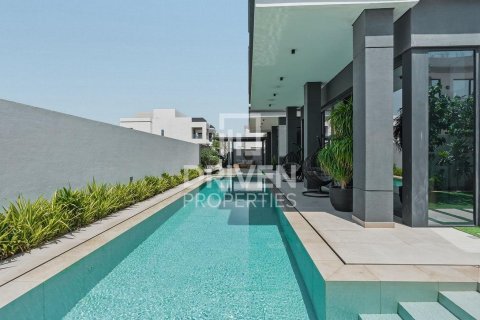 Huvila Nadd Al Sheba, Dubai, Arabiemiraatit 5 makuuhuonetta, 930.24 m2 № 765242 - kuva 28