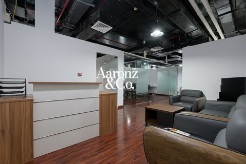 Kancelária v Business Bay, Dubai, SAE 109 m2 č. 699552