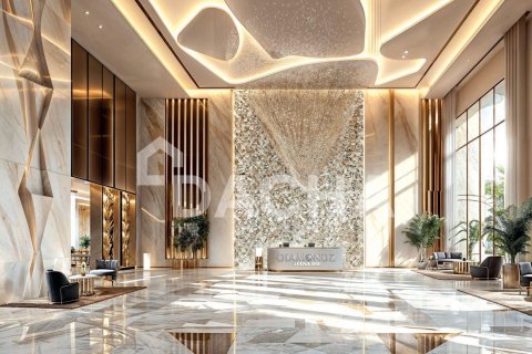 Apartment in Jumeirah Lake Towers, Dubai, UAE 1 room, 39 sq.m. № 728241