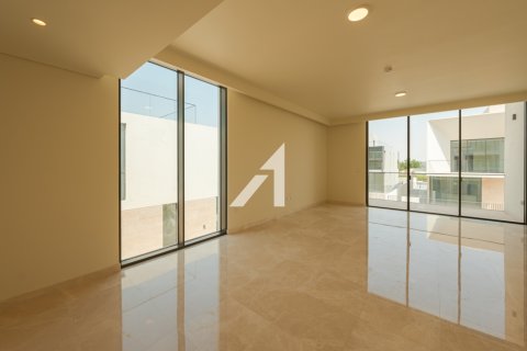 Villa til leie i Dubai Hills Estate, Dubai, Emiratene 5 soverom, 963.5 kvm Nr. 659634 - Foto 5