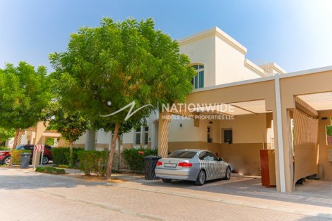 Villa til salgs i Abu Dhabi, Emiratene 3 soverom, 226 kvm Nr. 659639 - Foto 13