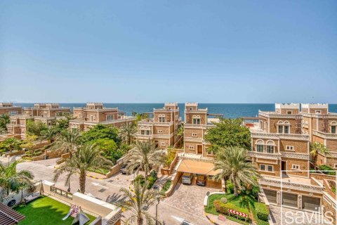 Palm Jumeirah, Dubai, UAE의 판매용 아파트 침실 2개, 178.56제곱미터 번호 766766 - 사진 2