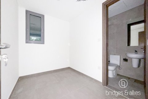 Villa te huur in Tilal Al Ghaf, Dubai, VAE 4 slaapkamers, 232 vr.m., nr 688201 - foto 16