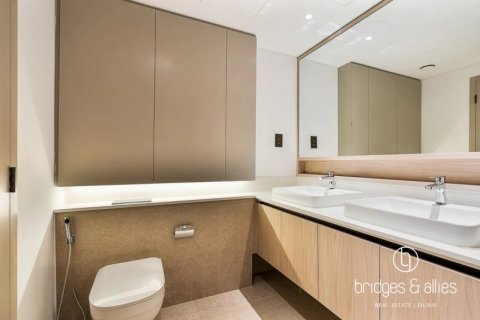 Vila v Tilal Al Ghaf, Dubai, SAE 3 spálne, 140 m2 č. 688198 - Fotografia 17