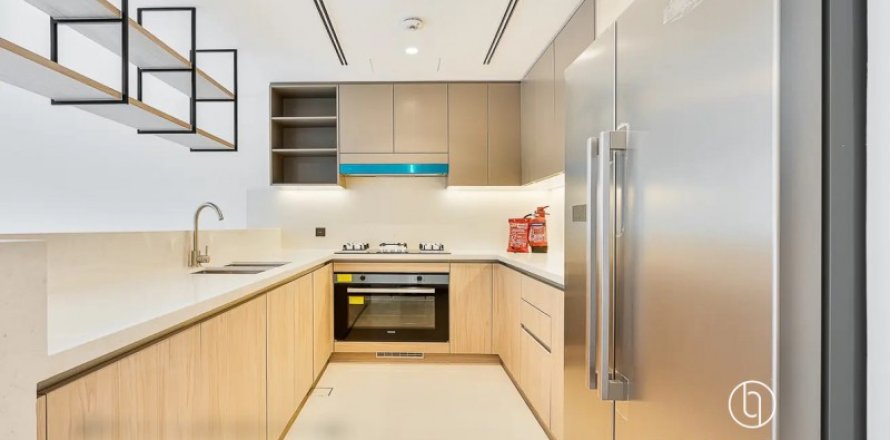 Vila v Tilal Al Ghaf, Dubai, SAE 3 spálne, 140 m2 č. 688198