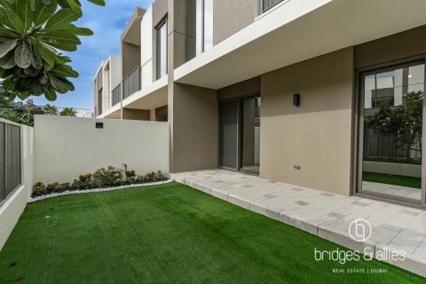 Vila v Tilal Al Ghaf, Dubai, SAE 3 spálne, 140 m2 č. 688198 - Fotografia 18