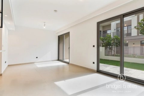 Vila v Tilal Al Ghaf, Dubai, SAE 3 spálne, 140 m2 č. 688198 - Fotografia 5