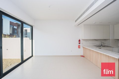 Řadový dům v Dubai, SAE 3 ložnice, 255.5 m² Č.: 640275 - fotografie 3