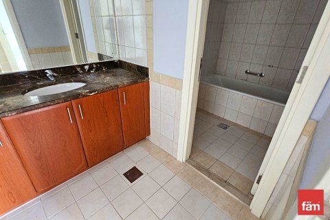 Vila v Dubai, SAE 3 spálne, 255 m2 č. 640276 - Fotografia 11