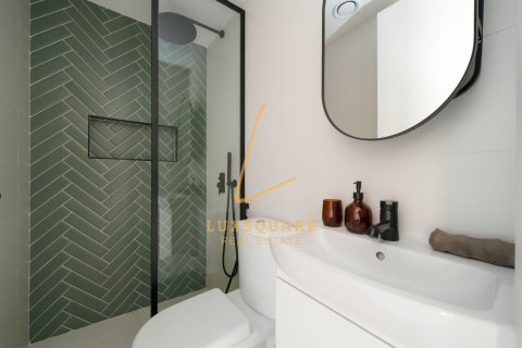 Villa in The Springs, Dubai, UAE 2 bedrooms, 186 sq.m. № 711312 - photo 18