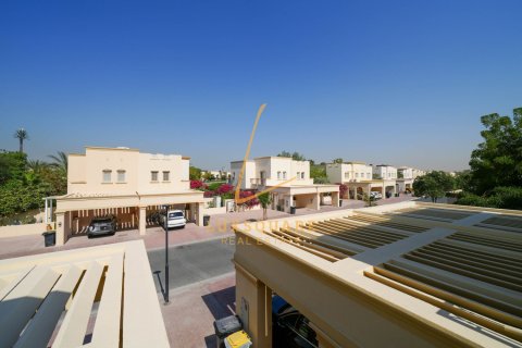 Villa in The Springs, Dubai, UAE 2 bedrooms, 186 sq.m. № 711312 - photo 29