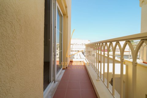 Villa in The Springs, Dubai, UAE 2 bedrooms, 186 sq.m. № 711312 - photo 23