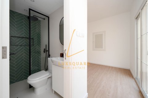 Villa in The Springs, Dubai, UAE 2 bedrooms, 186 sq.m. № 711312 - photo 17