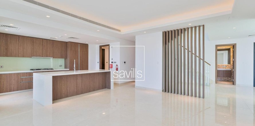 Villa on the Yas Island, Abu Dhabi, UAE 4 bedrooms, 633.04 sq.m. № 748106