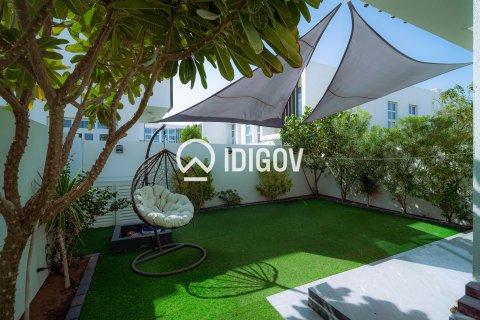 Müüa ridamaja asukohaga Dubai, AÜE: 3 magamistoaga, 199.28 m² Nr 735565 - pilt 24