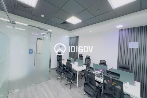 Oficiu în Business Bay, Dubai, EAU 90 mp. №700214