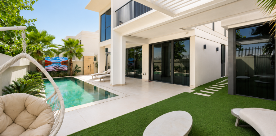 Villa in Tilal Al Ghaf, Dubai, UAE 5 bedrooms, 410.27 sq.m. № 768736