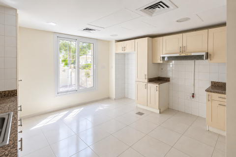 Üürile anda villa asukohaga The Springs, Dubai, AÜE: 3 magamistoaga, 205.87 m² Nr 768754 - pilt 3