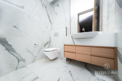 Apartment til salg i Dubai, UAE 2 soveværelser, 150 kvm № 688187 - foto 21