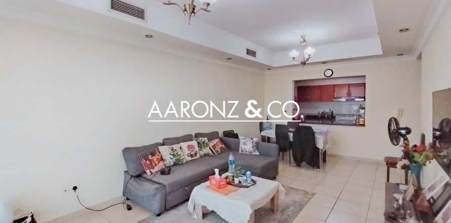 דירה ב Jumeirah Lake Towers, Dubai, איחוד האמירויות 2 חדרי שינה, 107 מ"ר מספר 688185