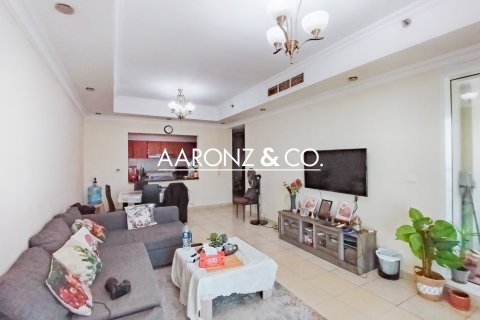 דירה למכירה ב Jumeirah Lake Towers, Dubai, איחוד האמירויות  2 חדרי שינה, 107 מ"ר, מספר 688185 - תמונה 2