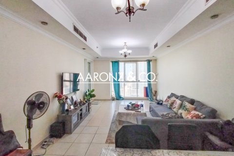 דירה למכירה ב Jumeirah Lake Towers, Dubai, איחוד האמירויות  2 חדרי שינה, 107 מ"ר, מספר 688185 - תמונה 5
