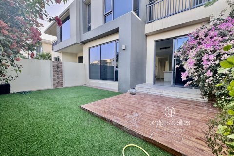 Dubai Hills Estate, Dubai, संयुक्त अरब अमीरात में विला, 4 बेडरूम, 202 वर्ग मीटर, संख्या 688188 - फ़ोटो 4