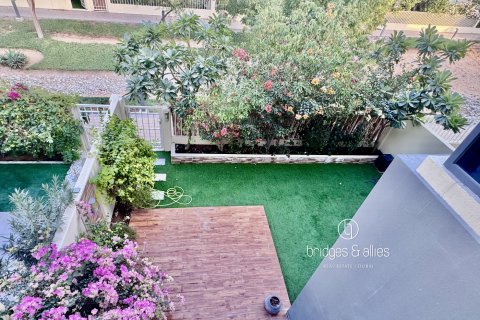 Dubai Hills Estate, Dubai, संयुक्त अरब अमीरात में विला, 4 बेडरूम, 202 वर्ग मीटर, संख्या 688188 - फ़ोटो 12