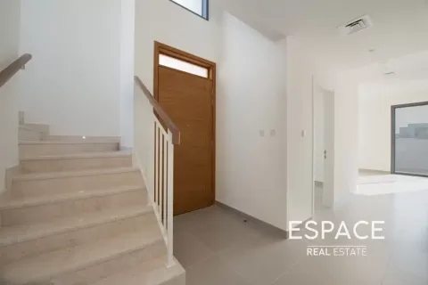 Villa te huur in Dubai Hills Estate, Dubai, VAE 4 slaapkamers, 229 vr.m., nr 738399 - foto 5