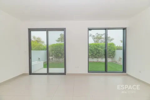 Vila u gradu Dubai Hills Estate, UAE 4 spavaće sobe, 231 m2 Br. 738400 - Slika 1