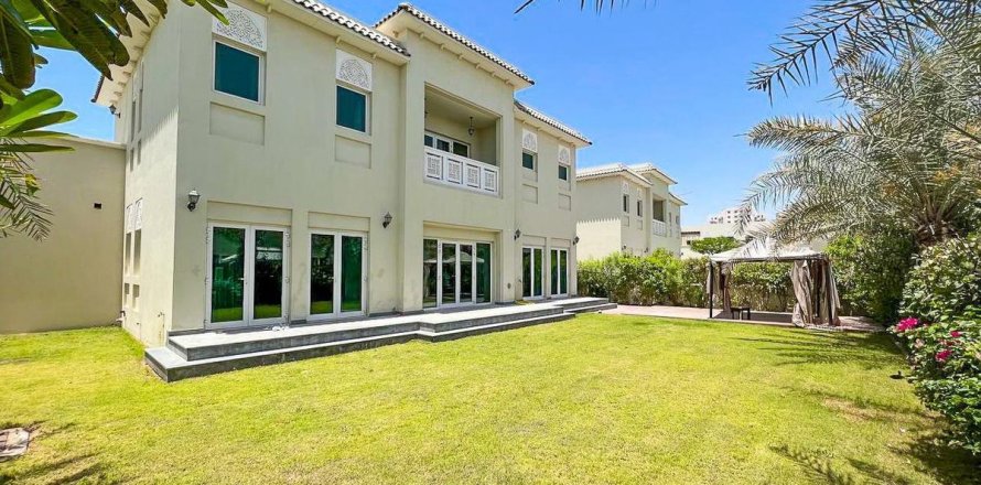 Villa i Al Furjan, Dubai, Emiratene 4 soverom, 630.1 kvm nr. 719615