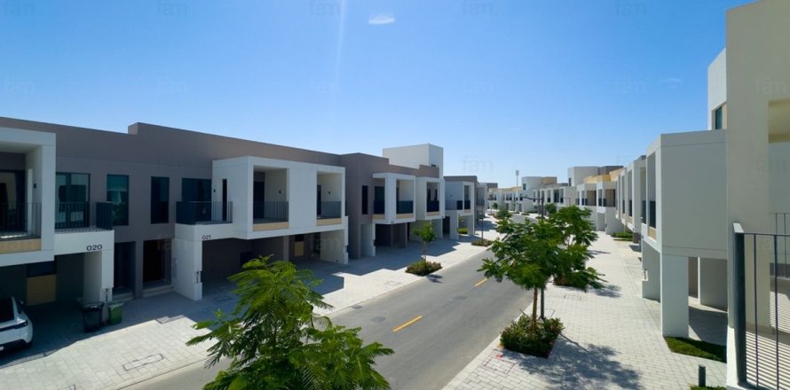 Vilă în Dubai, EAU 3 dormitoare, 127 mp.  №710773