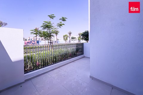 Vilă de închiriat în Dubai, EAU 3 dormitoare, 127 mp.  №710773 - poză 18
