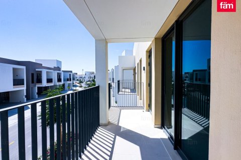 Vilă de închiriat în Dubai, EAU 3 dormitoare, 127 mp.  №710773 - poză 16
