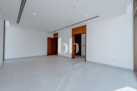 Vila di Abu Dhabi, UAE 4 bilik tidur, 1034 meter persegi № 642518 - foto 8