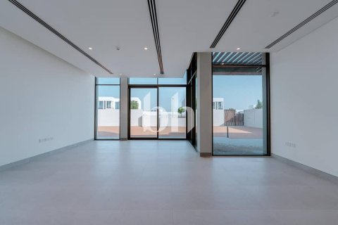 Vila di Abu Dhabi, UAE 4 bilik tidur, 1034 meter persegi № 642518 - foto 5