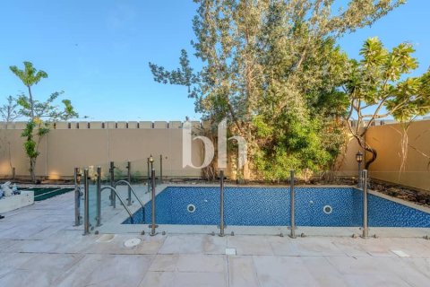 Villa para arrendamento em Al Raha Gardens, Abu Dhabi, EAU 5 quartos, 480 m2 № 642516 - foto 19