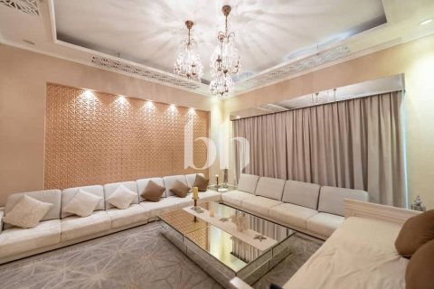 Villa para arrendamento em Al Raha Gardens, Abu Dhabi, EAU 5 quartos, 480 m2 № 642516 - foto 6