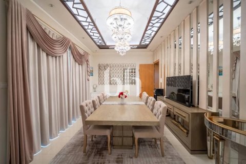 Villa para arrendamento em Al Raha Gardens, Abu Dhabi, EAU 5 quartos, 480 m2 № 642516 - foto 7