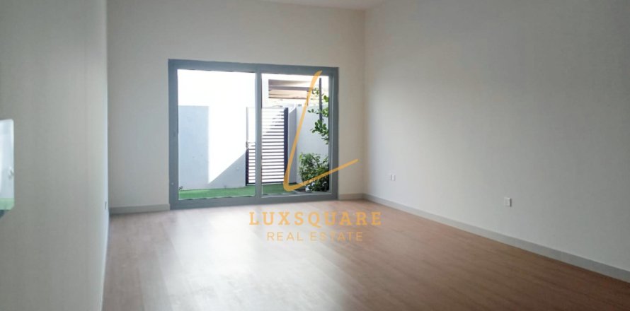 تاون هاوس في Dubai South (Dubai World Central)، دبي 2 غرفة نوم ، 112 متر مربع . ر قم 663096