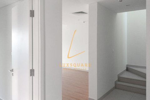 تاون هاوس للإيجار في Dubai South (Dubai World Central)، دبي، الإمارات العربية المتحدة 2 غرفة نوم ، 112 متر مربع ، رقم 663096 - صورة 7