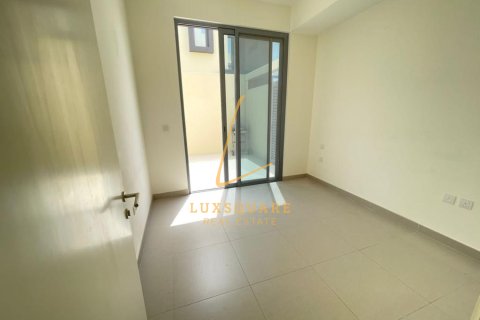 Villa til leje i Dubai Hills Estate, Dubai, UAE 4 soveværelser, 276 kvm № 663097 - foto 4