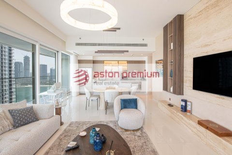 Apartman u Dubai, UAE 3 spavaćih soba, 180.2 m2 Br. 670410 - fotografija 4