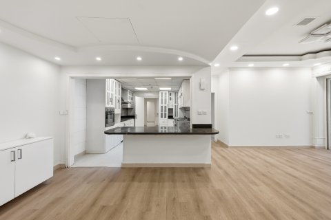 Appartement à vendre à  Jumeirah Beach Residence, Dubai, EAU 4 chambres, 270.51 m2 № 748550 - photo 4