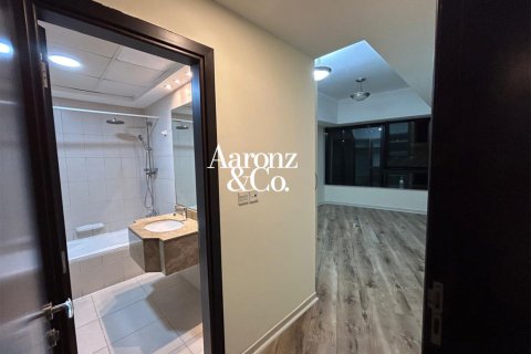 Byt v Jumeirah Lake Towers, Dubai, SAE 3 ložnice, 182 m² Č.: 713739 - fotografie 8