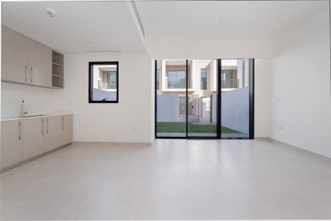 Kuća u nizu u gradu Arabian Ranches 3, Dubai, UAE 3 spavaće sobe, 144.84 m2 Br. 750375 - Slika 2
