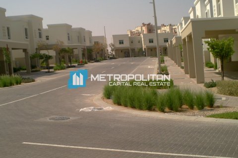 Müüa ridamaja asukohaga Al Ghadeer, Abu Dhabi, AÜE: 2 magamistoaga, 190.7 m² Nr 656999 - pilt 3