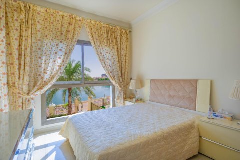 Városi lakóépület itt: Al Hamra Village, Ras Al Khaimah, EAE, 3 hálószoba, 250 m², azonosító: 656564 - fénykép 3