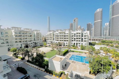 Apartment in Jumeirah Islands, Dubai, UAE 2 bedrooms, 238 sq.m. № 647428 - photo 1