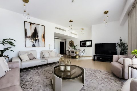 Apartment til leje i Jumeirah Beach Residence, Dubai, UAE 2 soveværelser, 119.88 kvm № 750647 - foto 9